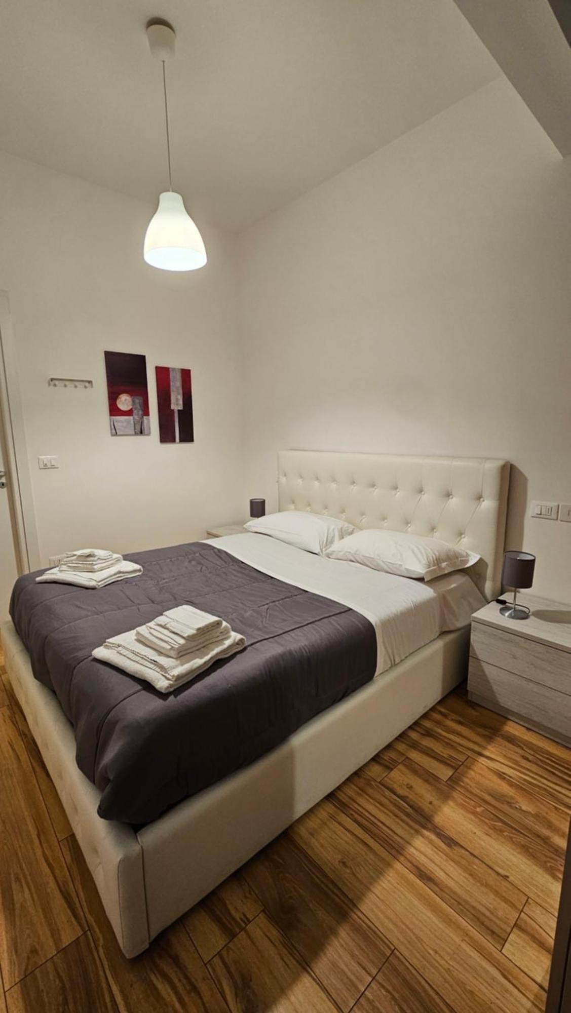 Residenza Ugo Bassi Apartment Bologna Exterior photo