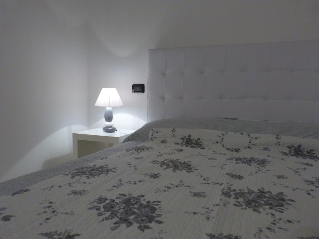 Residenza Ugo Bassi Apartment Bologna Room photo